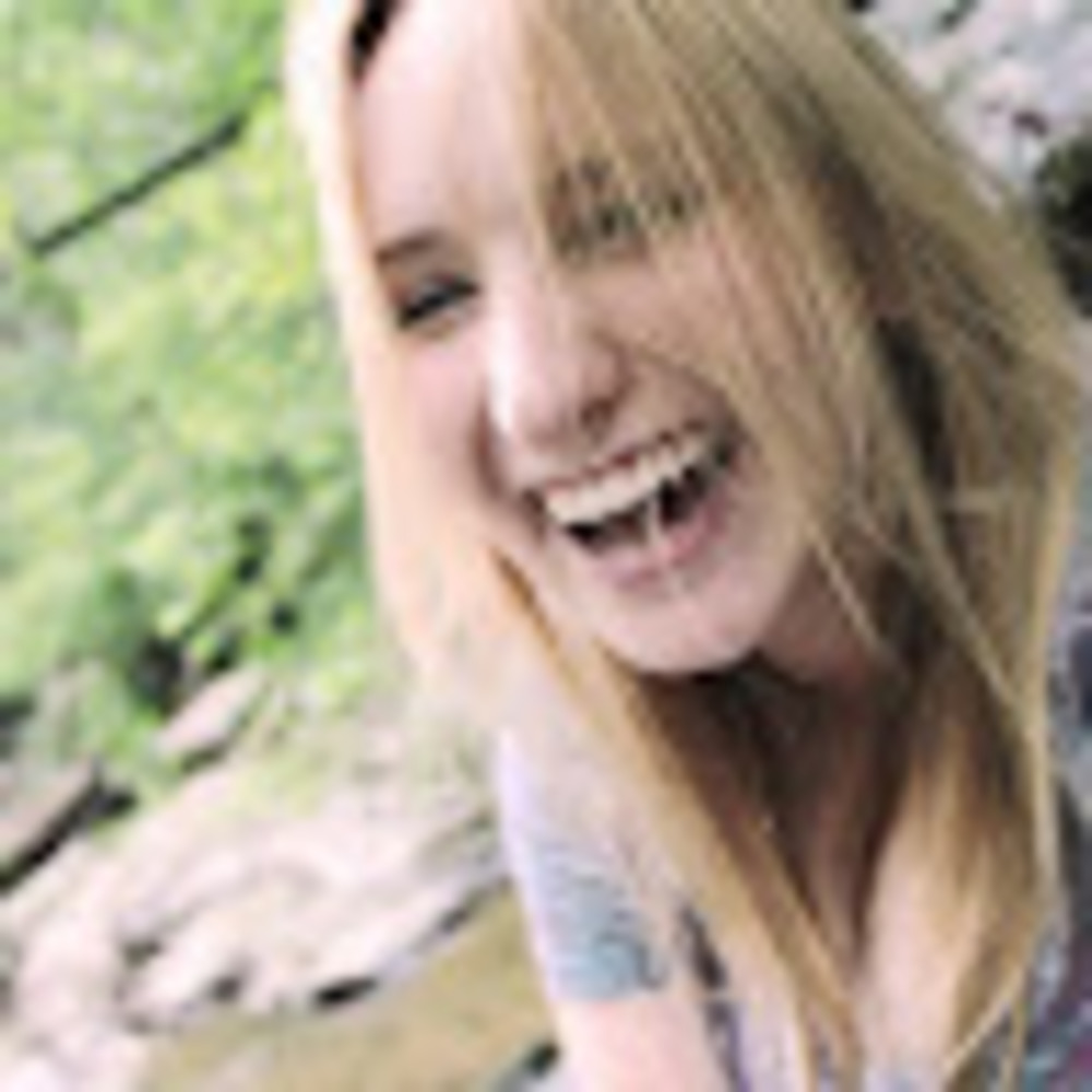 Meet your Posher, Suzanne